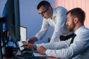 it support company employee helping business with it issues